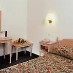 Hotell Mercure Chateau 3*