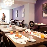 Mercure Chateau 3* Versailles
