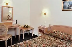 Hotel Mercure Chateau 3*