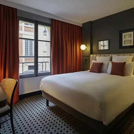Отель Mercure Chateau Версаль