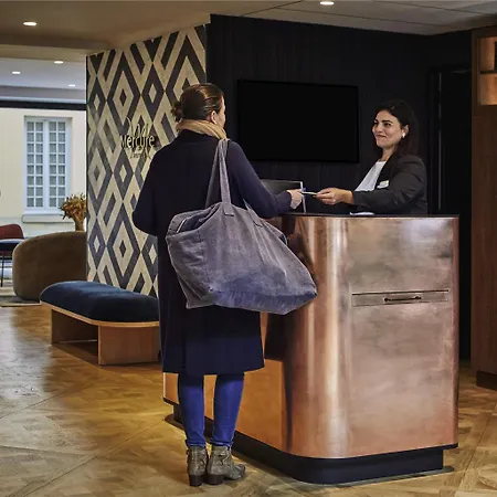 Mercure Chateau Hotel Versailles