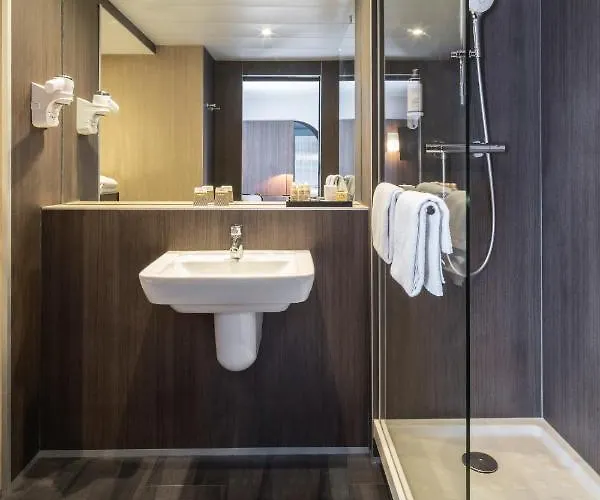 Hotel Mercure Chateau 3*