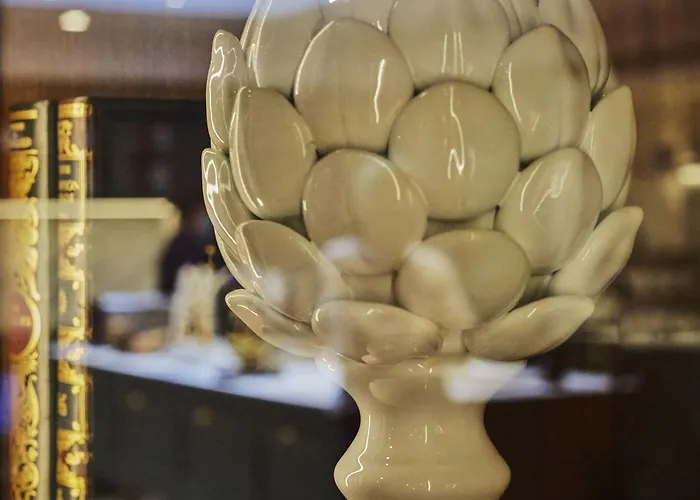 Mercure Chateau Hotel 3*