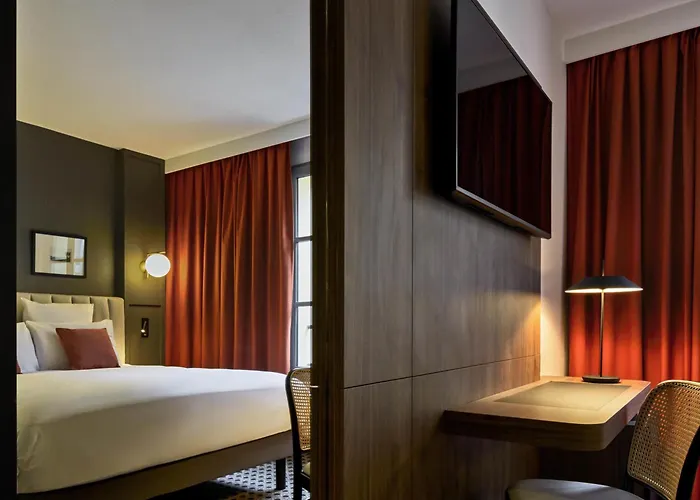 Mercure Chateau Hotel 3*