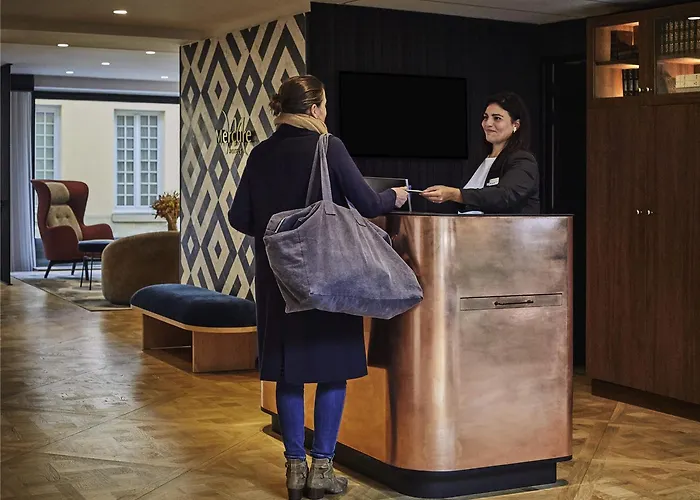 Mercure Chateau Hotel Versailles