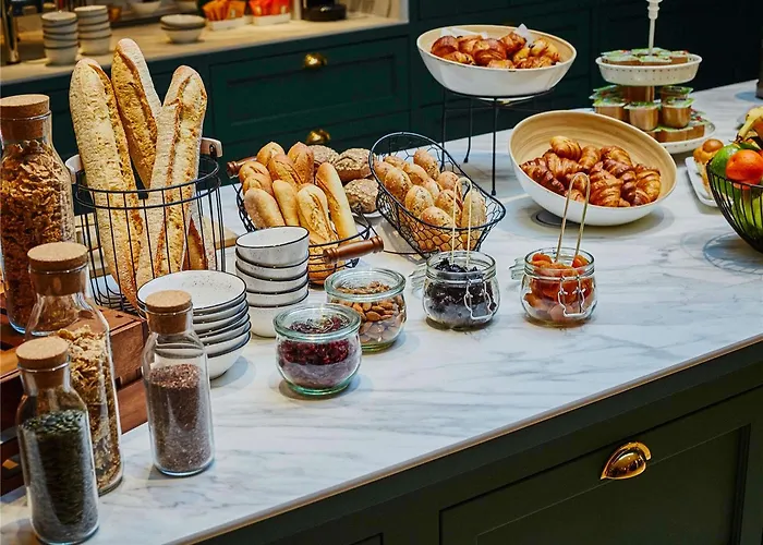 Mercure Chateau 3* Versailles